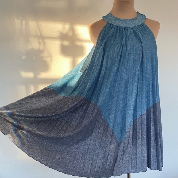 NWT🌸 FREE PEOPLE🌸 Love Metallics pleated mini dress size Large - Picture 6 of 7